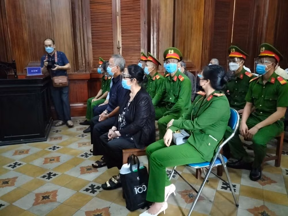 Nữ “đại gia”Dương Thị Bạch Diệp và cựu Phó chủ tịch Nguyễn Thành Tài lại ra tòa -0