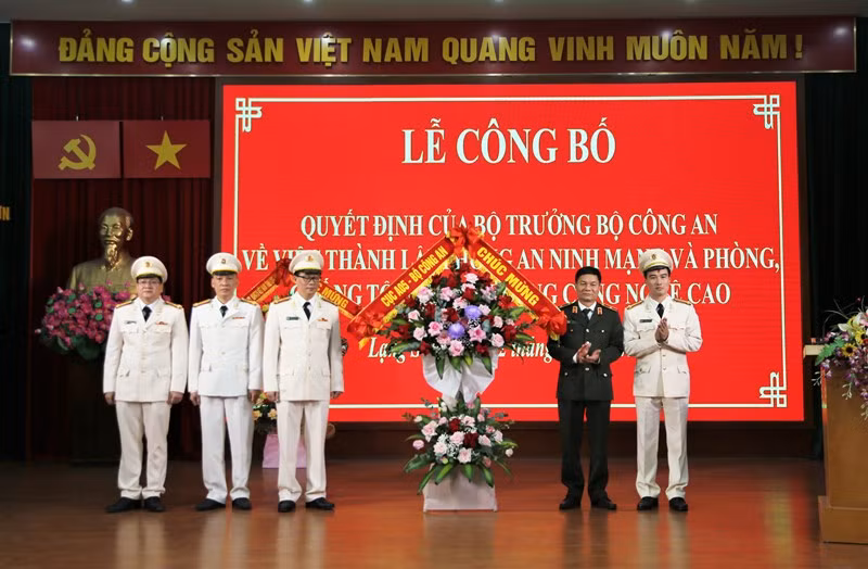 Triển khai các phương án bảo đảm chuyển đổi nền kinh tế số và an ninh thông tin mạng ảnh 6