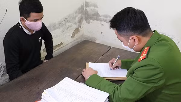 Truy quét tệ nạn cờ bạc cuối năm ảnh 3
