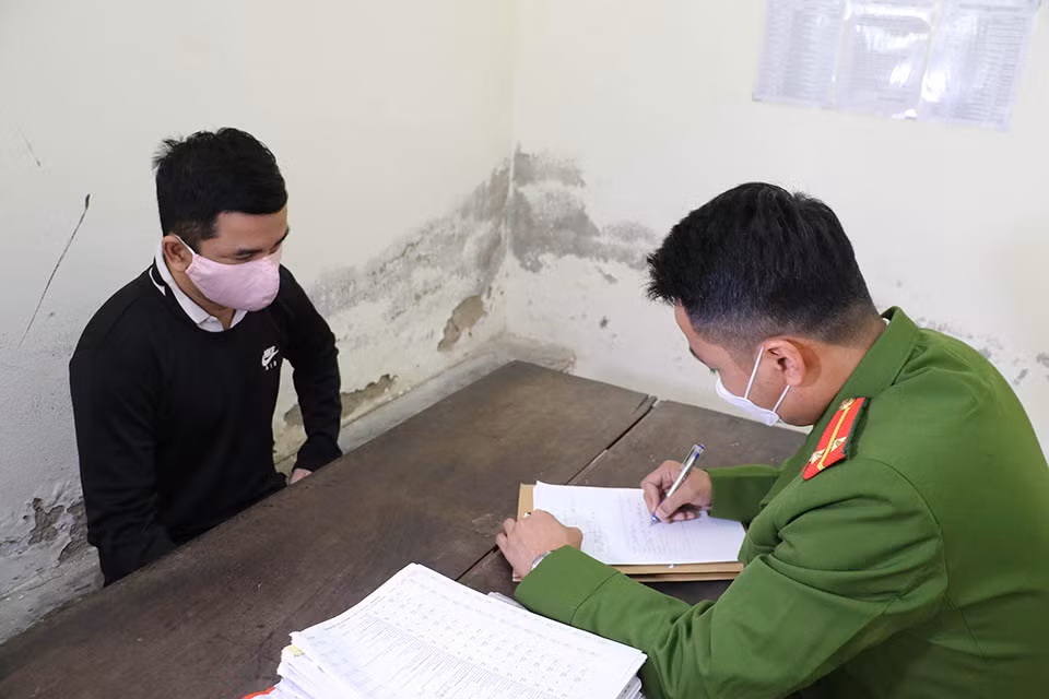 Đánh sập 2 đường dây đánh bạc nghìn tỷ -0