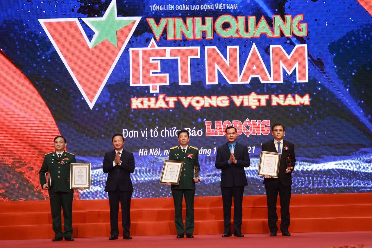 Tôn vinh 9 tập thể, cá nhân đại diện cho Khát vọng Việt Nam 2021 -0
