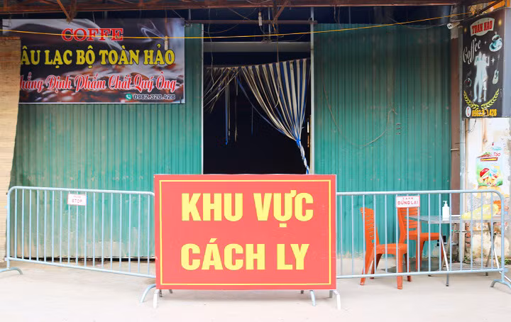 Hà Nội lại dừng không cách ly người về từ TP Hồ Chí Minh, Bình Dương, Long An, Đồng Nai -0