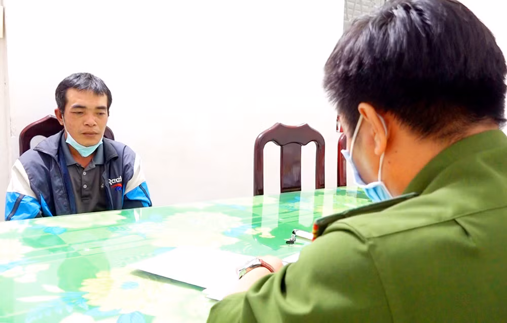 12 giờ truy bắt kẻ sát nhân trên núi Két -0