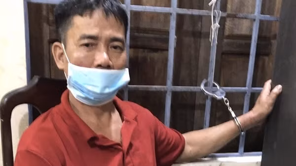 Một cán bộ Công an xã bị côn đồ đâm trọng thương khi đang làm nhiệm vụ