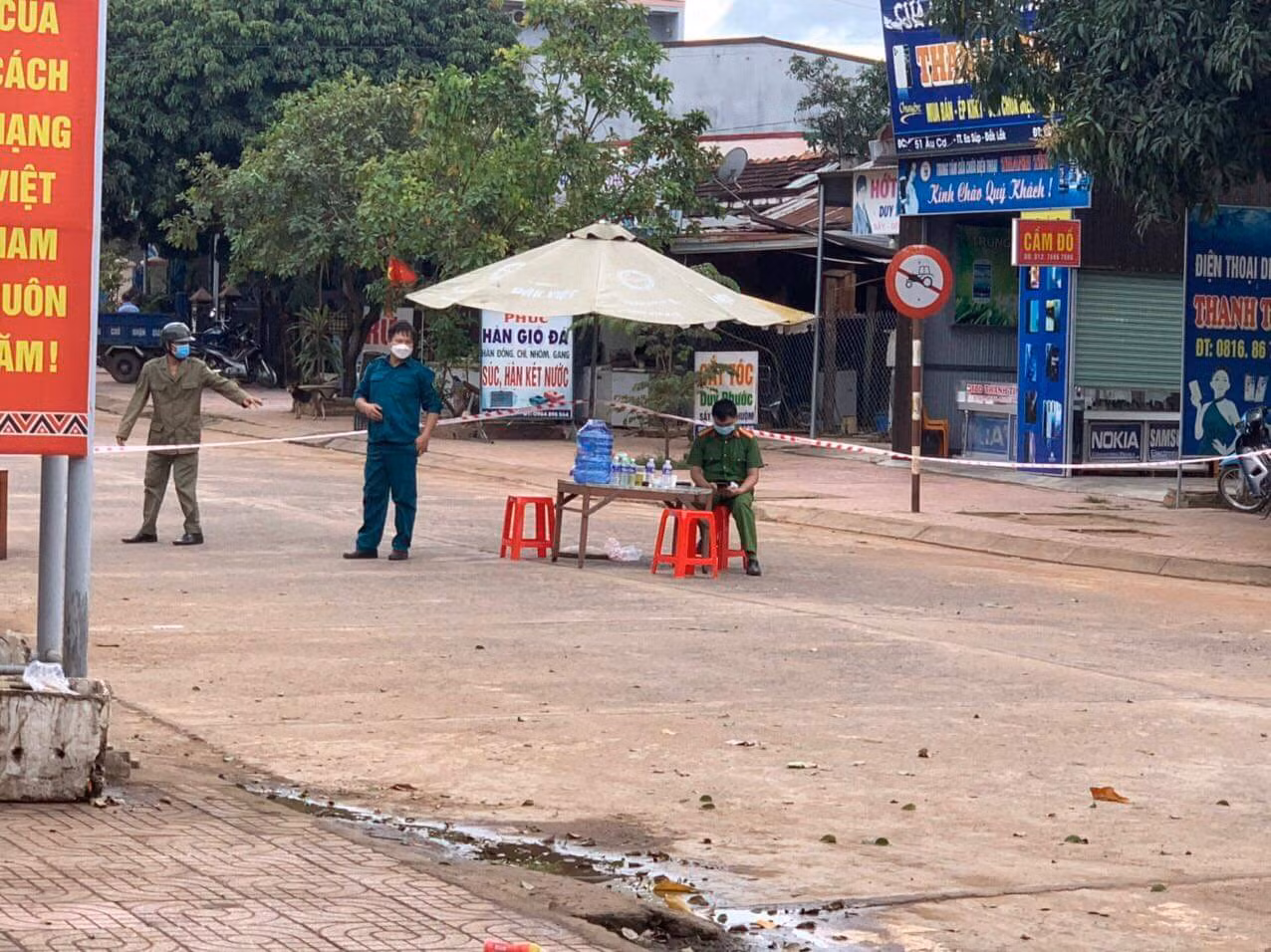Ghi nhận bé trai 12 ngày tuổi mắc COVID-19 -0