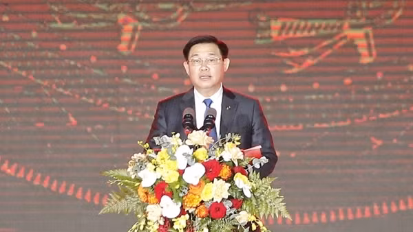 Chương trình nghệ thuật “Niềm tin và khát vọng” chào mừng “hội nghị Diên Hồng” về văn hoá ảnh 4