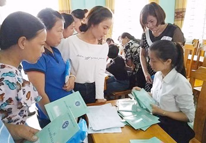 Lao động nghỉ hưu trước tuổi được hỗ trợ thêm lương? -0