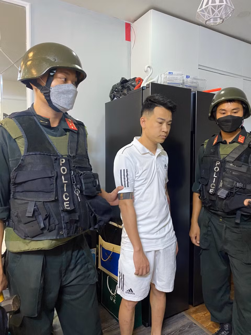 Khởi tố 14 đối tượng trong đường dây đánh bạc 30 nghìn tỷ đồng của Hà Miên -0
