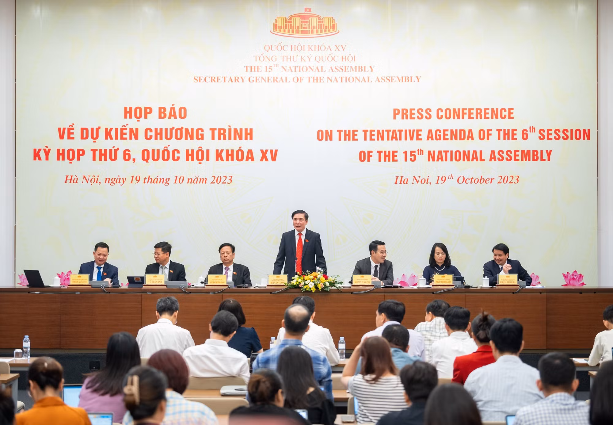 Xem xét thông qua Luật Lực lượng tham gia bảo vệ ANTT ở cơ sở và Luật Căn cước tại Kỳ họp 6 -0