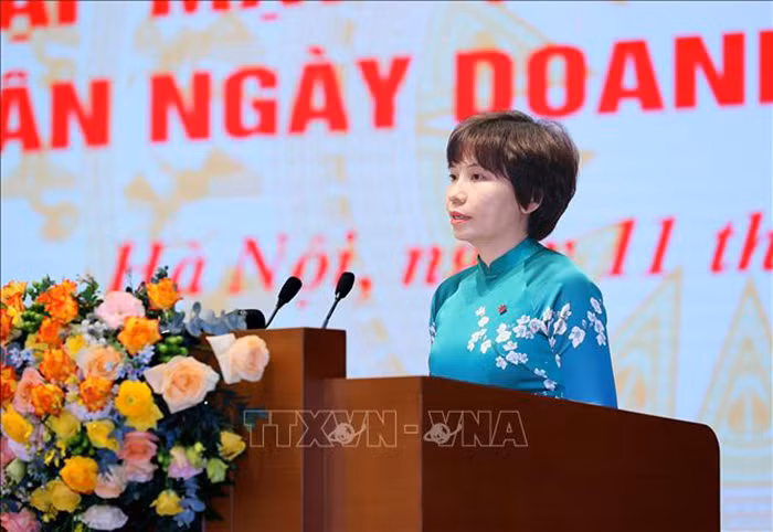 Thủ tướng Phạm Minh Chính: Chính phủ kiến tạo, đồng hành cùng doanh nghiệp phát triển -0