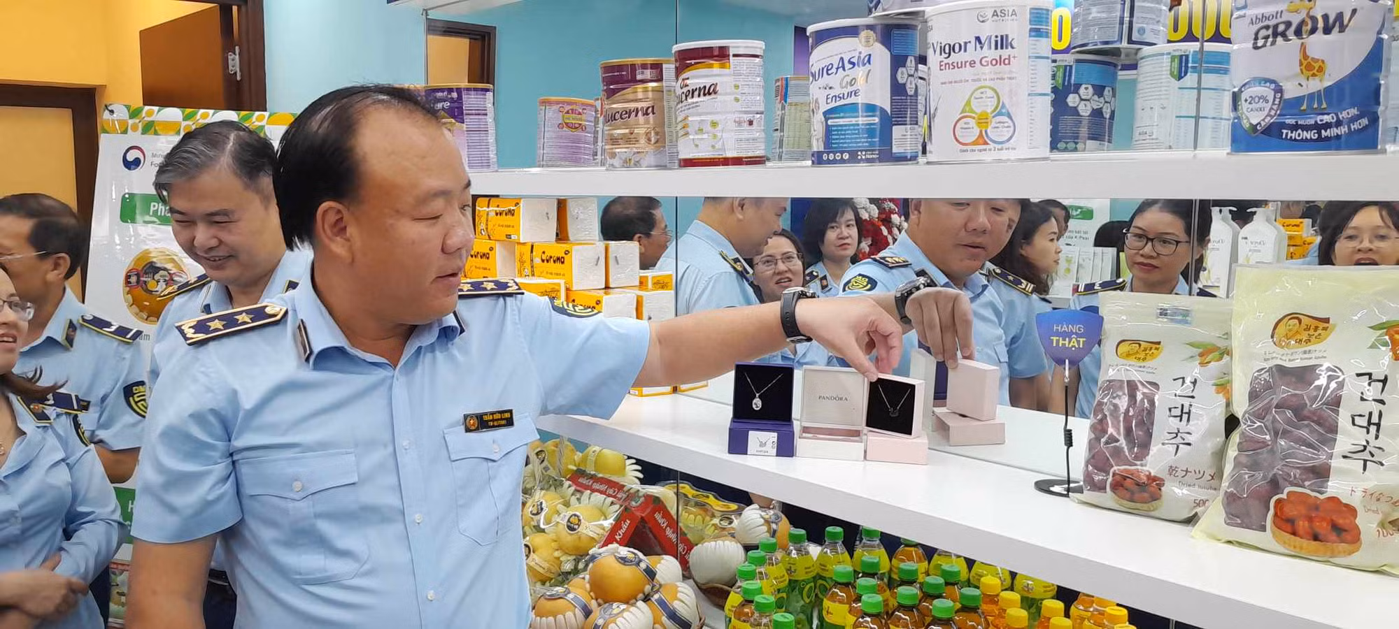 Mở cửa Phòng trưng bày “Nhận diện nhãn hiệu được bảo hộ” -0