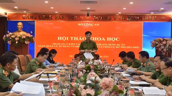 Hội thảo khoa học xây dựng dự án Luật Quản lý, sử dụng vũ khí, vật liệu nổ và công cụ hỗ trợ (sửa đổi)