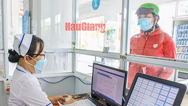 Chuyển đổi số hướng đến sự hài lòng của người dân và doanh nghiệp