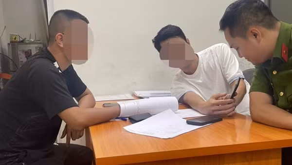 Đã xác minh danh tính nhóm người đi xe phân khối lớn và “bốc đầu” ở Cát Bà