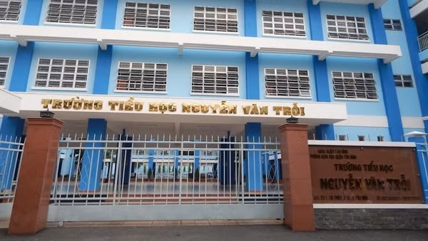 Hiệu trưởng nói gì vụ giáo viên “tác động” làm gãy ngón tay của bé lớp 1