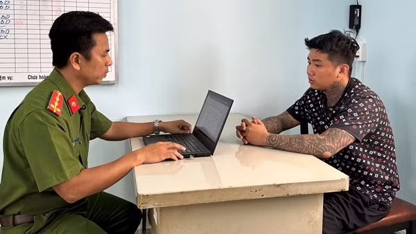 Nhím nghiện - kẻ dùng vật nhọn cướp tài sản học sinh sa lưới