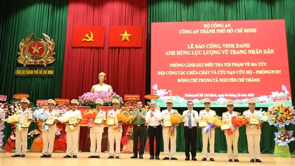 Lan tỏa nhiều việc làm tốt, hình ảnh đẹp về gương CBCS Công an