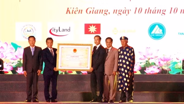 Lễ hội Đình thần Nguyễn Trung Trực - TP Rạch Giá được công nhận Di sản văn hóa phi vật thể cấp Quốc gia