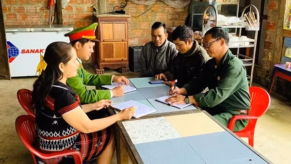 Nỗ lực chuyển hoá địa bàn,&nbsp; xây dựng “huyện sạch về ma túy”