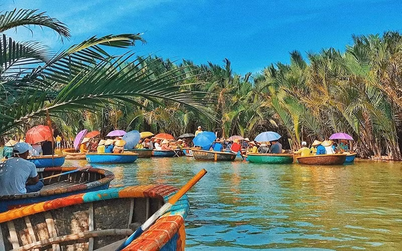 Hội An xử lý cò mồi, chèo kéo khách du lịch -1