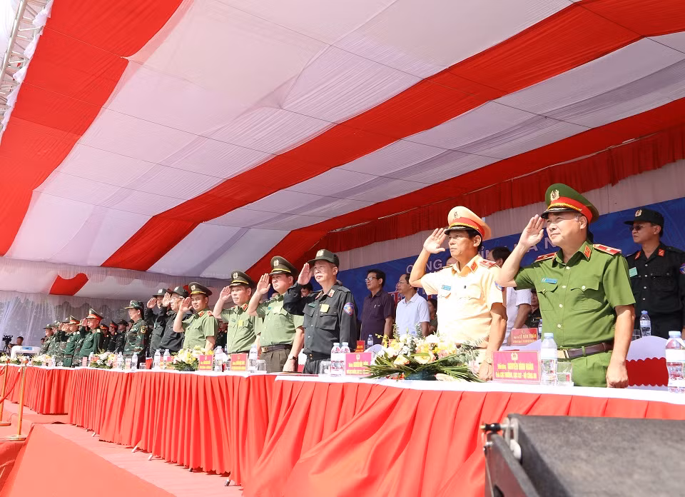 Công an tỉnh Hà Nam diễn tập thực binh -0
