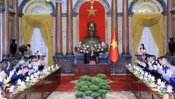 Chủ tịch nước gặp mặt đoàn đại biểu Tổng hội Nông nghiệp và Phát triển nông thôn
