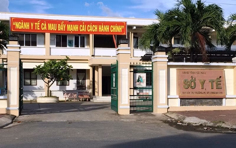 Bãi nhiệm Ủy viên UBND tỉnh đối với cựu Giám đốc Sở Y tế Cà Mau -0