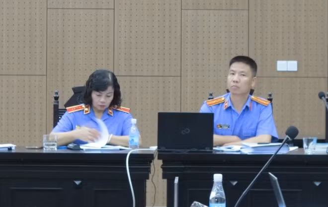 Cựu Chủ tịch VEC tái hầu tòa trong vụ vi phạm quy định về xây dựng gây thiệt hại 460 tỷ đồng -0