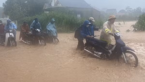 Công điện của Bộ Công an về ứng phó mưa lũ ở miền Trung