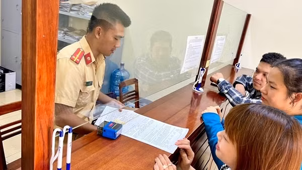 Phạt nguội góp phần nâng cao ý thức chấp hành Luật Giao thông đường bộ của người dân