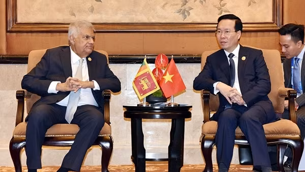 Việt Nam luôn coi trọng phát triển quan hệ hữu nghị truyền thống và hợp tác nhiều mặt với Sri Lanka