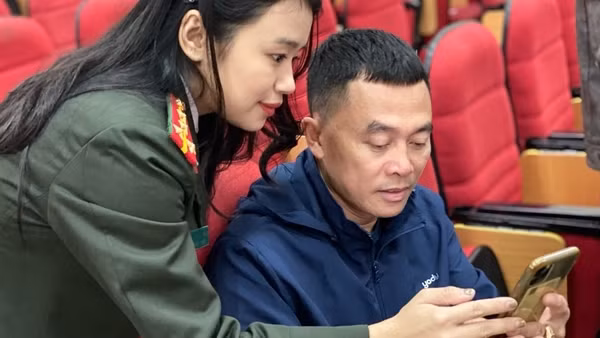 Tuyên truyền, hướng dẫn các trường học đăng ký, kích hoạt tài khoản định danh điện tử