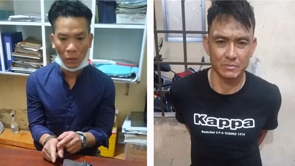 Bắt 2 “xạ thủ” mang súng quân dụng đi đòi nợ
