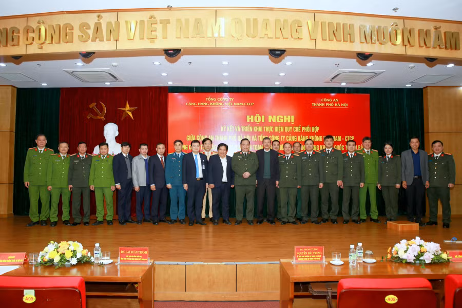 Cảng Hàng không Nội Bài cùng Công an Hà Nội kịp thời xử lý nhiều tình huống phức tạp về an ninh, trật tự -0