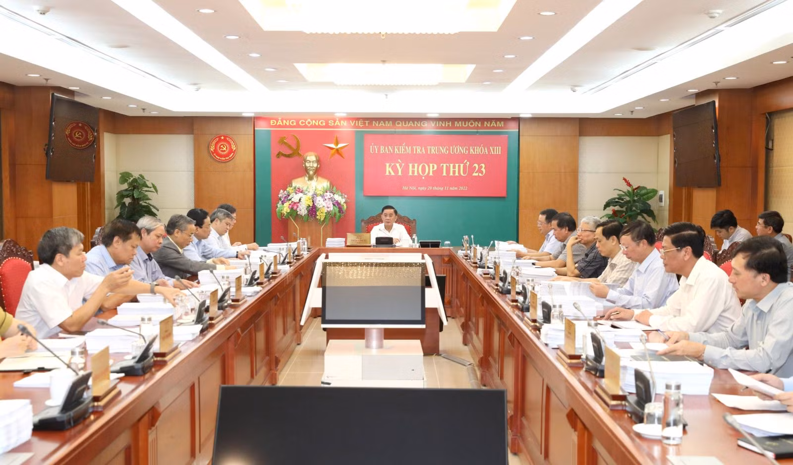 UBKT Trung ương kỷ luật, đề nghị kỷ luật cán bộ -0