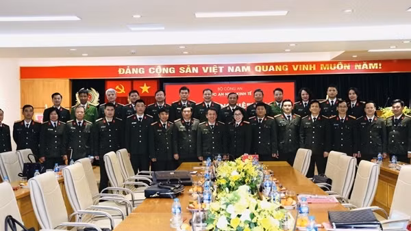 Công tác Công an bảo đảm an ninh hàng không trong tình hình hiện nay