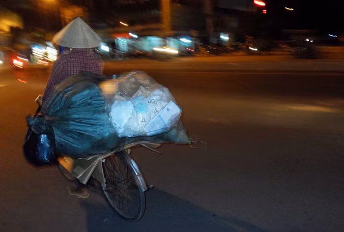 Đồng nát lúc nửa đêm -0