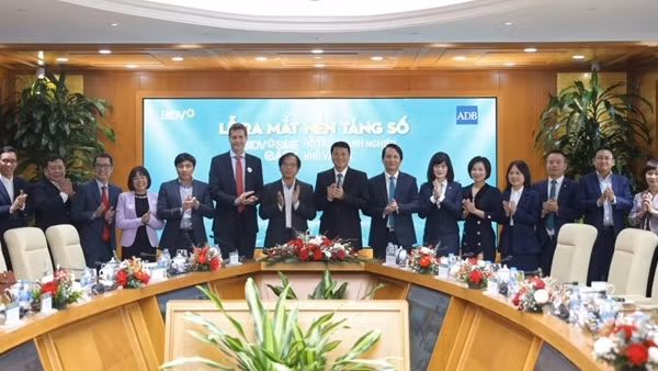 BIDV ra mắt nền tảng số SMEasy hỗ trợ doanh nghiệp nhỏ và vừa