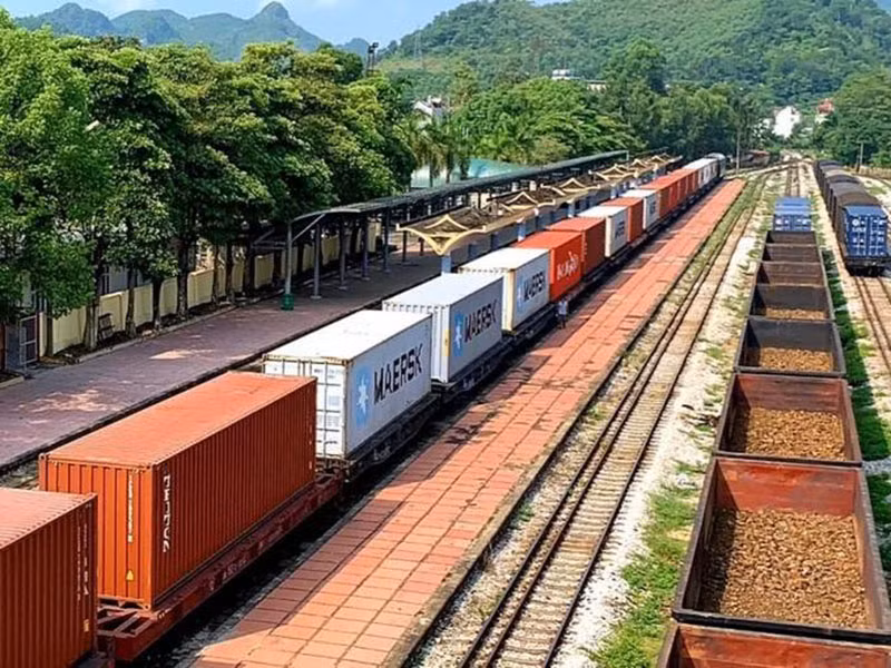Nâng cao năng lực vận tải liên vận quốc tế bằng đường sắt -0