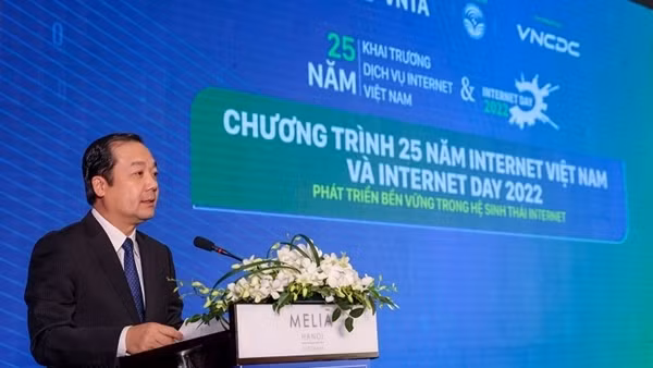 Việt Nam xếp thứ 13 thế giới về số lượng người dùng Internet