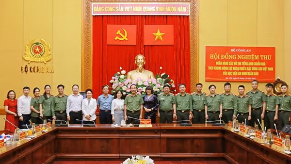 Học viện ANND nghiệm thu ngân hàng câu hỏi tiếng Anh