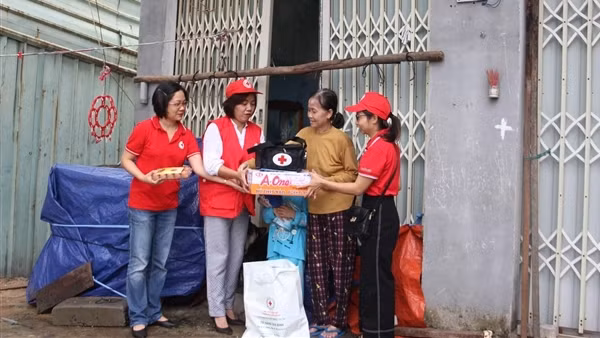 Đà Nẵng hỗ trợ hơn 6,7 tỷ đồng cho người dân bị ảnh hưởng bởi mưa lũ
