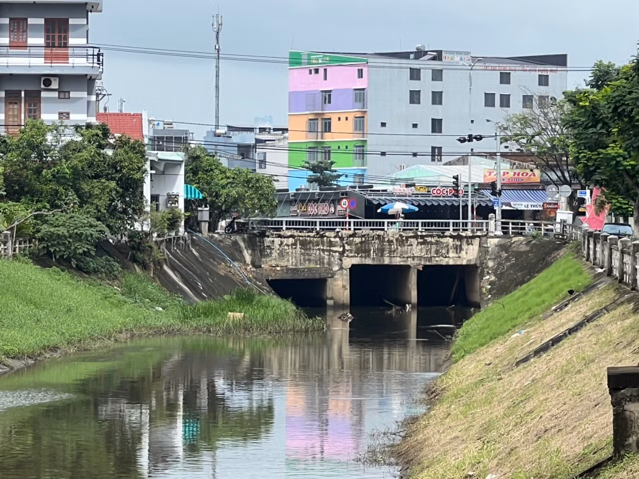 Lộ năng lực trúng thầu tiền tỉ của Công ty “lót tay” khiến phó chủ tịch quận và trưởng phòng QLĐT bị bắt tại Đà Nẵng -0