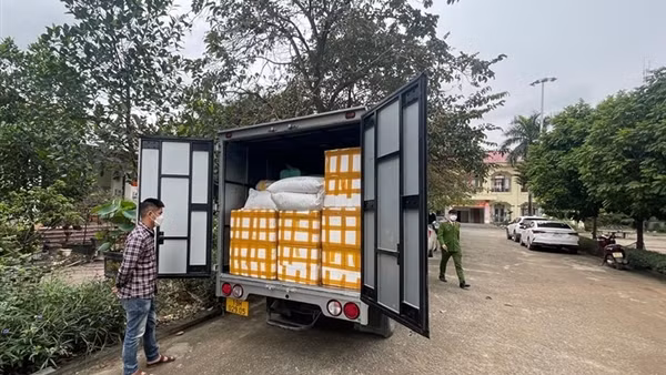 1,5 tấn&nbsp;sản phẩm động vật đông lạnh không giấy tờ kiểm dịch bị tạm giữ