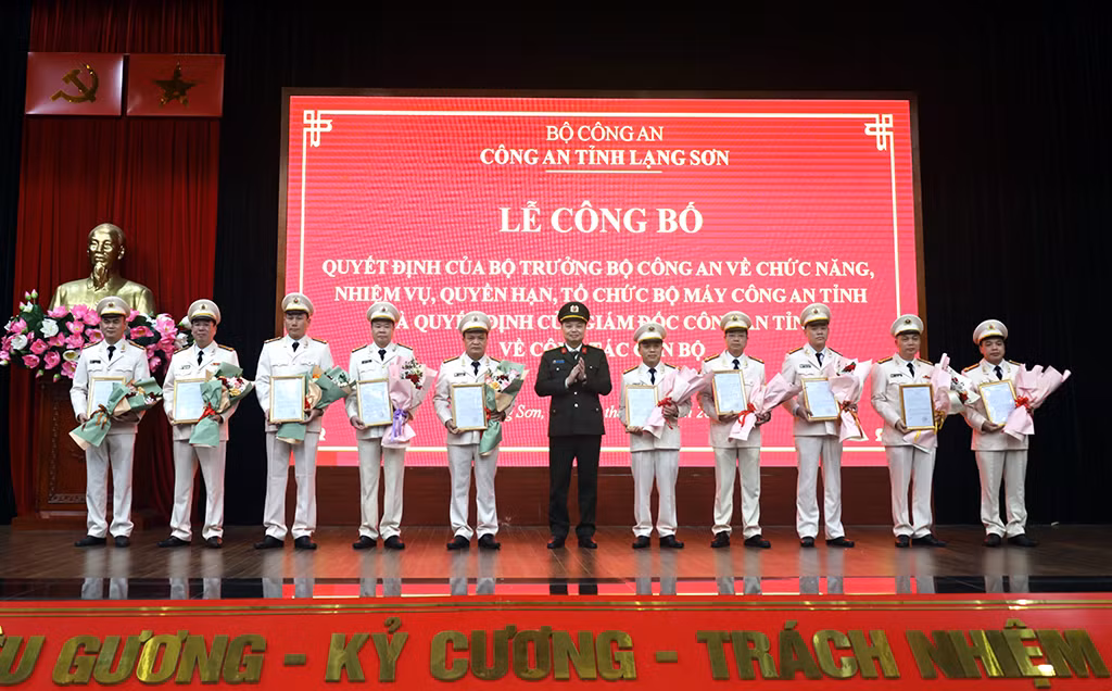 Công bố các Quyết định của Bộ trưởng Bộ Công an về tổ chức bộ máy tại Công an địa phương -0