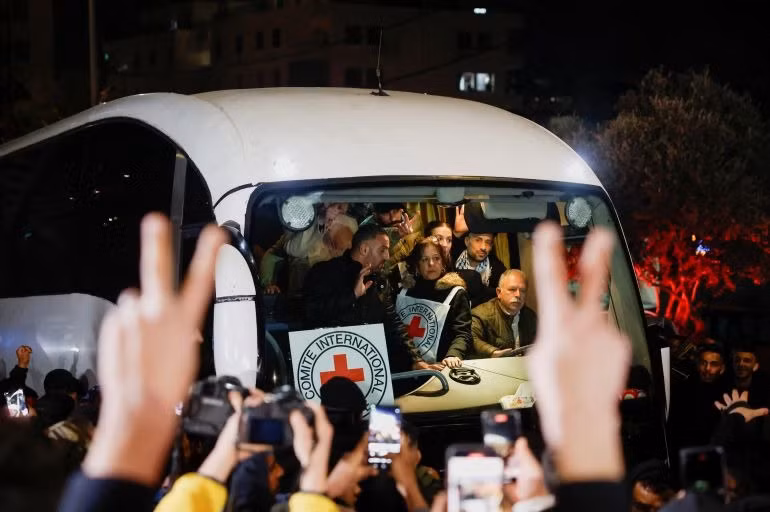 Hamas và Israel trao đổi đợt con tin cuối cùng của gian đoạn 1 -0