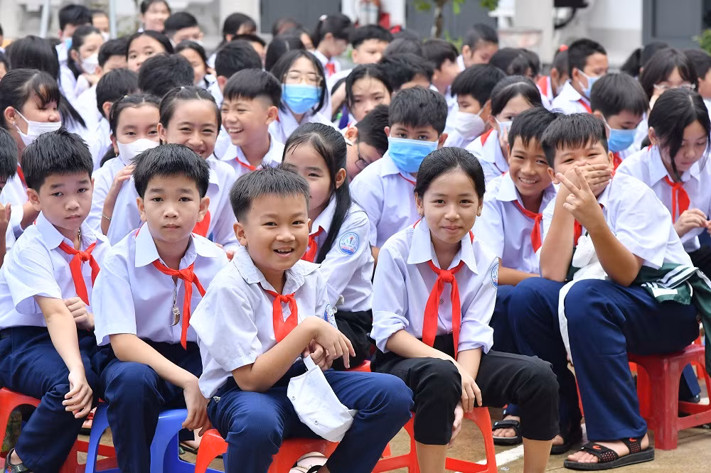 Dự tính ngân sách chi trả khoảng 30 nghìn tỷ đồng để miễn học phí từ bậc mầm non đến phổ thông -0