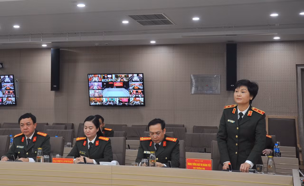 05_cuctruongv06_.jpg -0