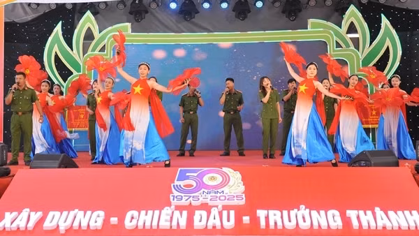 Trại giam Đắk Trung kỷ niệm 50 Ngày thành lập