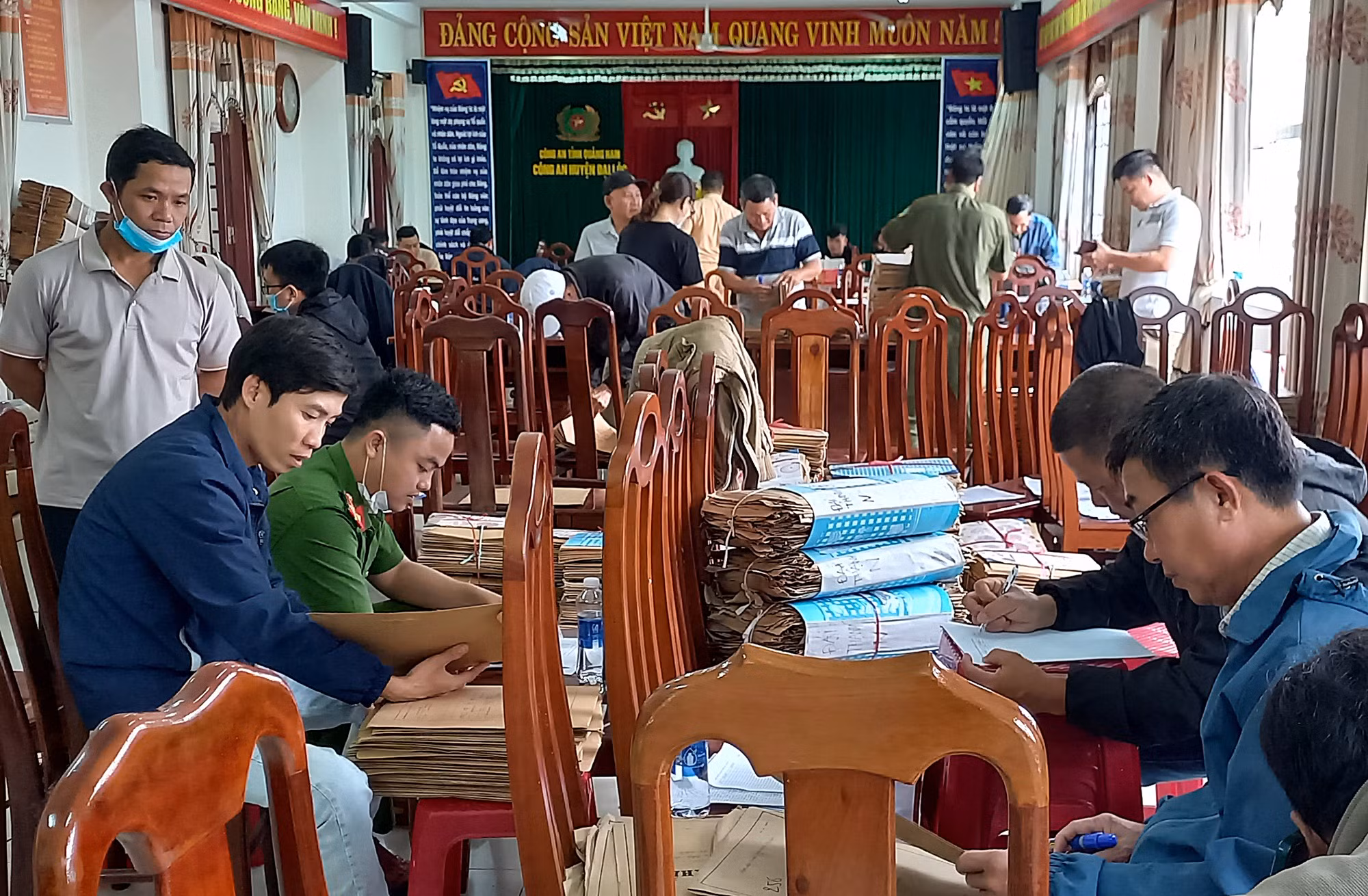 Sẵn sàng cho việc không tổ chức Công an cấp huyện tại Quảng Nam -0